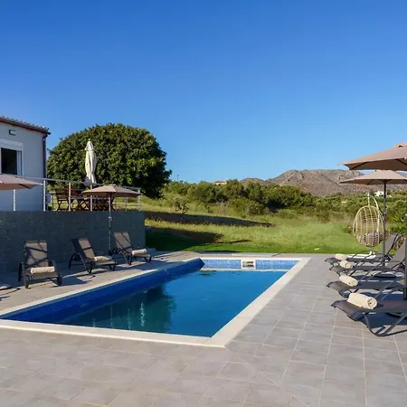 Rodou & Vakantiehuis