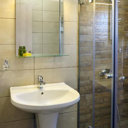Rodou & Vakantiehuis